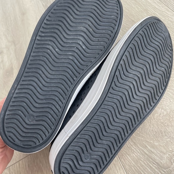 Boys slip on sketchers - Picture 5 of 5